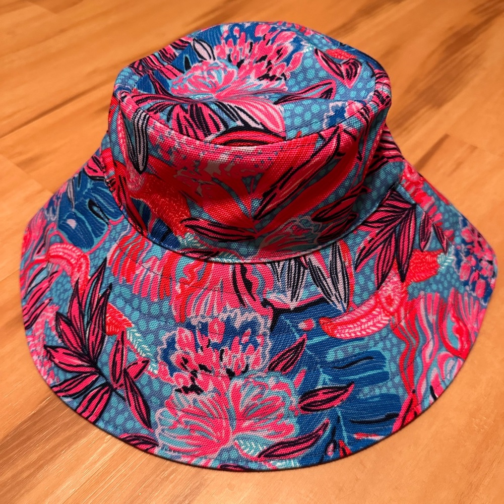 Lilly Pulitzer Womens Sun Hat Ruby Red Wild Times One Size Canvas Beach …